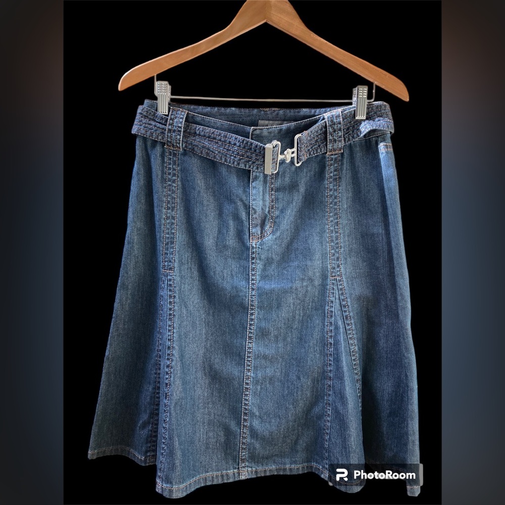 Vintage Liz Claiborne denim skirt 6 P